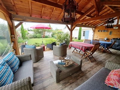 Villa de luxe de 7 pièces en vente Saintes-Maries-de-la-Mer, France