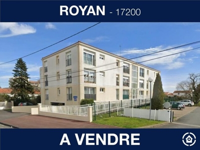 Appartement T2 situé au RDC d'une résidence à 10 min à pied du marché de ROYAN