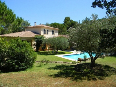 Prestigieuse Maison en vente Sainte-Cécile-les-Vignes, Provence-Alpes-Côte d'Azur