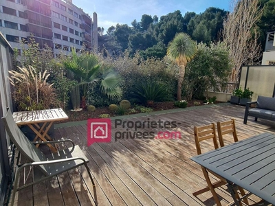 Appartement de 1 chambres de luxe en vente à Marseille, France