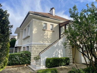 Prestigieuse Maison en vente Montmagny, France