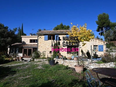 Maison de luxe 4 chambres en vente à Le Barroux, France