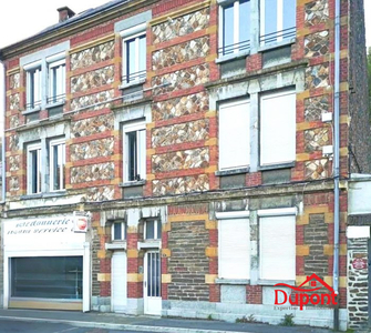 À vendre immeuble, 4 appartements et un local commercial à Bogny sur Meuse