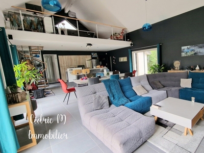 Maison 6 pièces de 160 m² à Houlbec-Cocherel (27120)