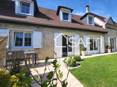 Vente maison 5 pièces 134 m² Crépy-en-Valois (60800)