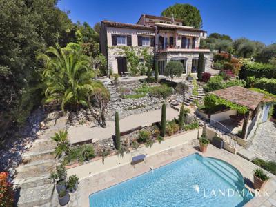 Villa de 8 pièces de luxe en vente Grasse, Provence-Alpes-Côte d'Azur
