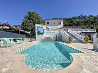 Villa de luxe de 8 pièces en vente Vallauris, Provence-Alpes-Côte d'Azur
