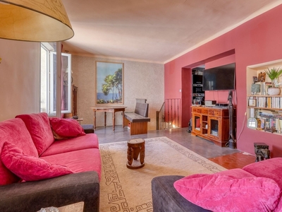 Appartement 3 pièces de 66 m² à Bandol (83150)