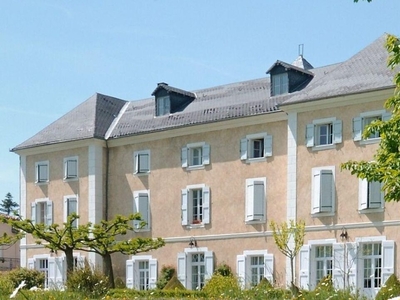 Vente maison 20 pièces 649 m² Foix (09000)