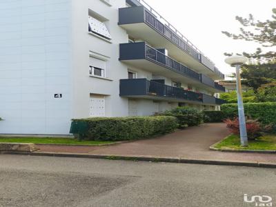 Appartement 4 pièces de 78 m² à Bondy (93140)