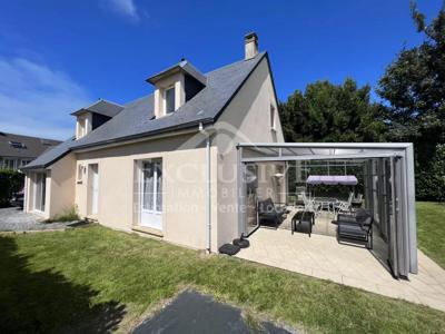 Maison de 4 chambres de luxe en vente à Trouville-sur-Mer, Normandie