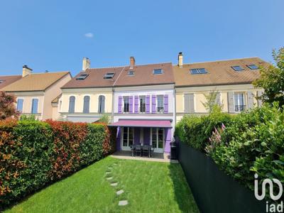 Maison 6 pièces de 120 m² à Bailly-Romainvilliers (77700)
