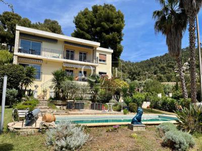 Maison à vendre à Carqueiranne