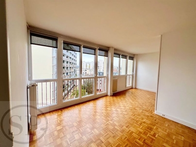 Location appartement 4 pièces 73 m²