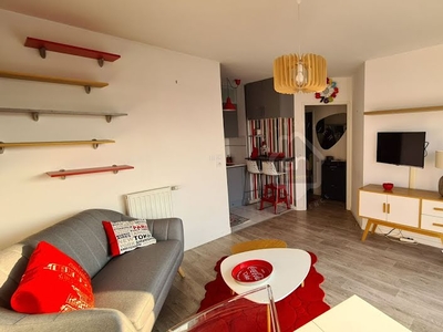 Location meublée appartement 2 pièces 38.11 m²