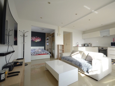 Appartement 2 pièces de 33 m² à Vence (06140)