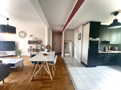 Appartement 4 pièces de 86 m² à Boulogne-sur-Mer (62200)
