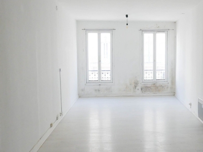 Studio 1 pièce de 27 m² à Asnières-sur-Seine (92600)