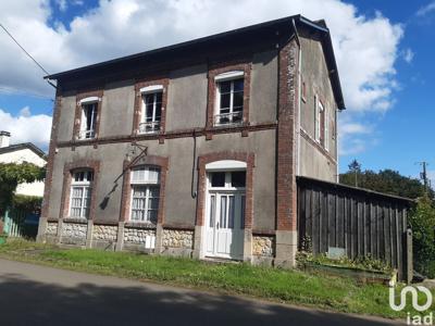 Maison 3 pièces de 70 m² à Échauffour (61370)