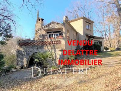 Villa de 4 pièces de luxe en vente Châteauneuf-Grasse, Provence-Alpes-Côte d'Azur