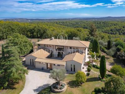 7 room luxury Villa for sale in Le Rouret, France