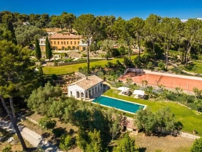 25 room luxury House for sale in Mougins, France