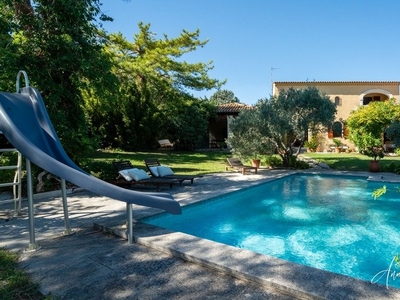 Dpt Vaucluse (84), à vendre JONQUERETTES propriété P15 de 540 m² - Terrain de 8 400,00 m²