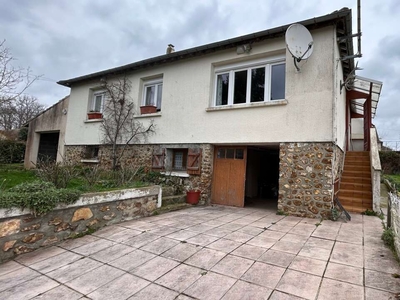 Vente maison 4 pièces 73 m² Conches-en-Ouche (27190)