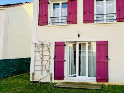Vente maison 4 pièces 81 m² Ballancourt-sur-Essonne (91610)