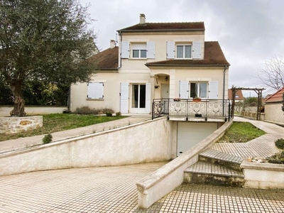 Vente maison 6 pièces 179 m² Argenteuil (95100)