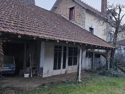 Vente maison 7 pièces 116 m² Rochechouart (87600)