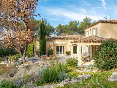 Vente maison 9 pièces 350 m² Aix-en-Provence (13090)