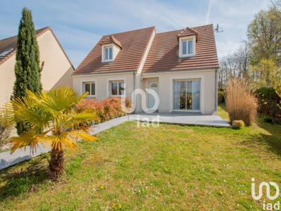 Vente maison 7 pièces 138 m² Saint-Arnoult-en-Yvelines (78730)