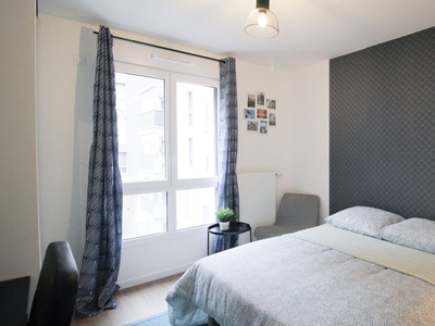 Chambre spacieuse et lumineuse - 12m² - CL38