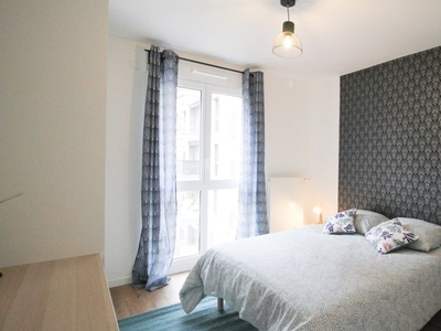 Chambre spacieuse et lumineuse - 12m² - CL43