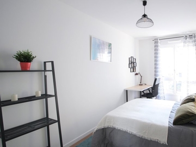 Chambre spacieuse et lumineuse - 14m² - CL11