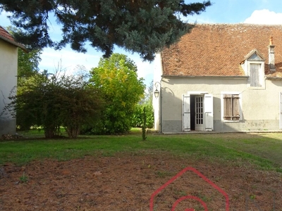 Vente maison 2 pièces 77 m² Sury-Près-Léré (18240)