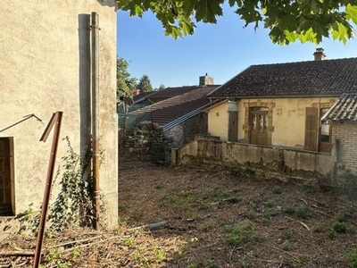 Vente maison 4 pièces 106 m² Darney (88260)