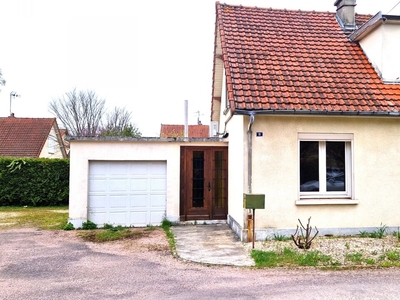 Vente maison 4 pièces 77 m² Romilly-sur-Seine (10100)