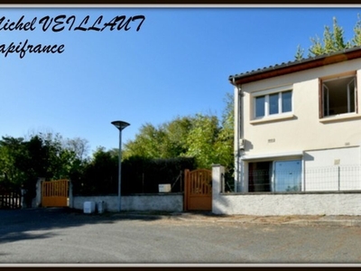Vente maison 5 pièces 128 m² Moulins (03000)