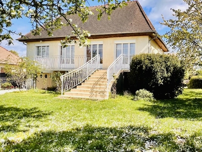 Vente maison 5 pièces 98 m² La Queue-les-Yvelines (78940)