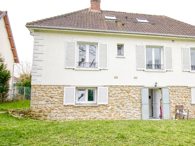 Vente maison 6 pièces 140 m² Lagny-sur-Marne (77400)