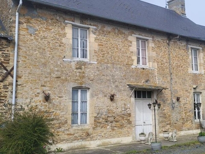Vente maison 7 pièces 150 m² Sainte-Marguerite-d'Elle (14330)