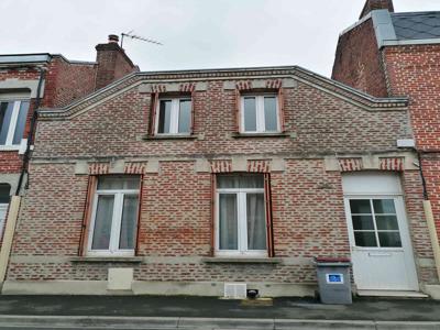 Vente maison 5 pièces 85 m² Saint-Quentin (02100)