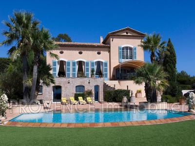 Villa de 10 pièces de luxe en vente Saint-Raphaël, Provence-Alpes-Côte d'Azur