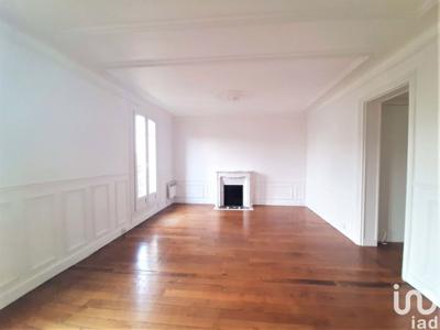 Appartement 2 pièces de 61 m² à Courbevoie (92400)