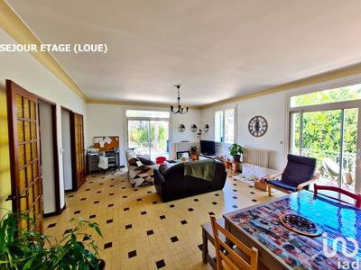 Appartement 5 pièces de 167 m² à Pernes-les-Fontaines (84210)
