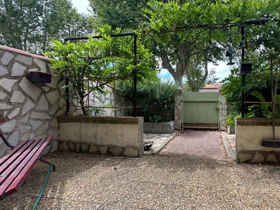 Vente maison 4 pièces 115 m² Arles (13200)