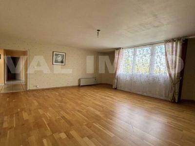APPARTEMENT 2 CHAMBRES - IDEALEMENT SITUE PROCHE COMMODITES