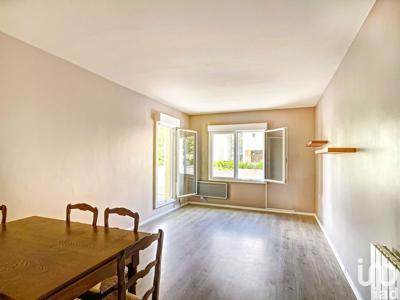 Appartement 3 pièces de 65 m² à Saint-Genis-Laval (69230)